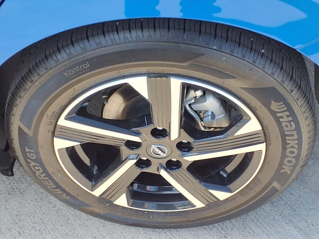 2025 Nissan Sentra SV 2.0 SAFETY SHIELD® 360