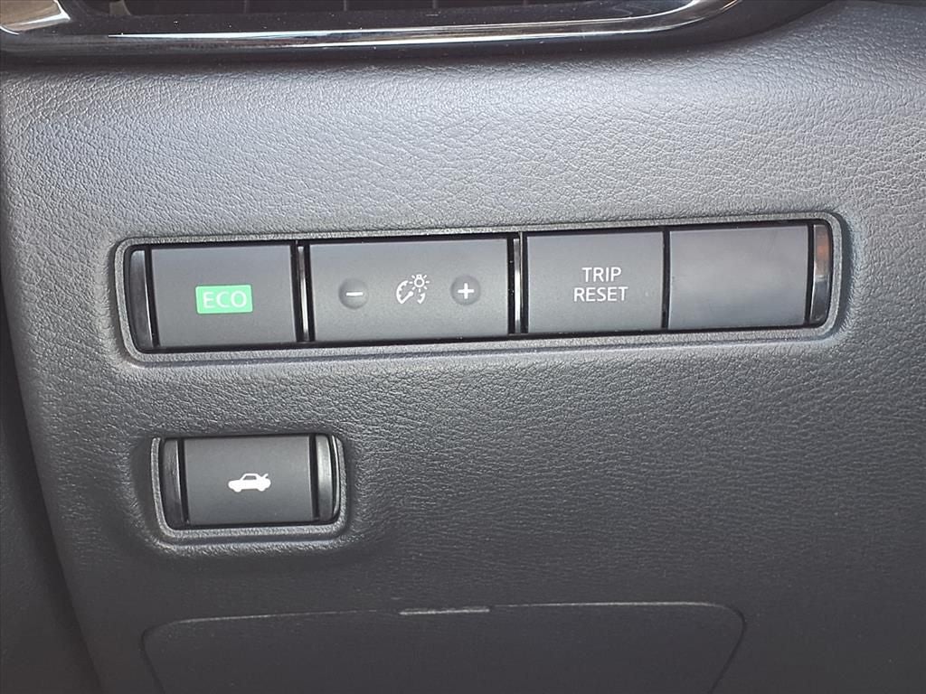 2025 Nissan Sentra SV 2.0 SAFETY SHIELD® 360