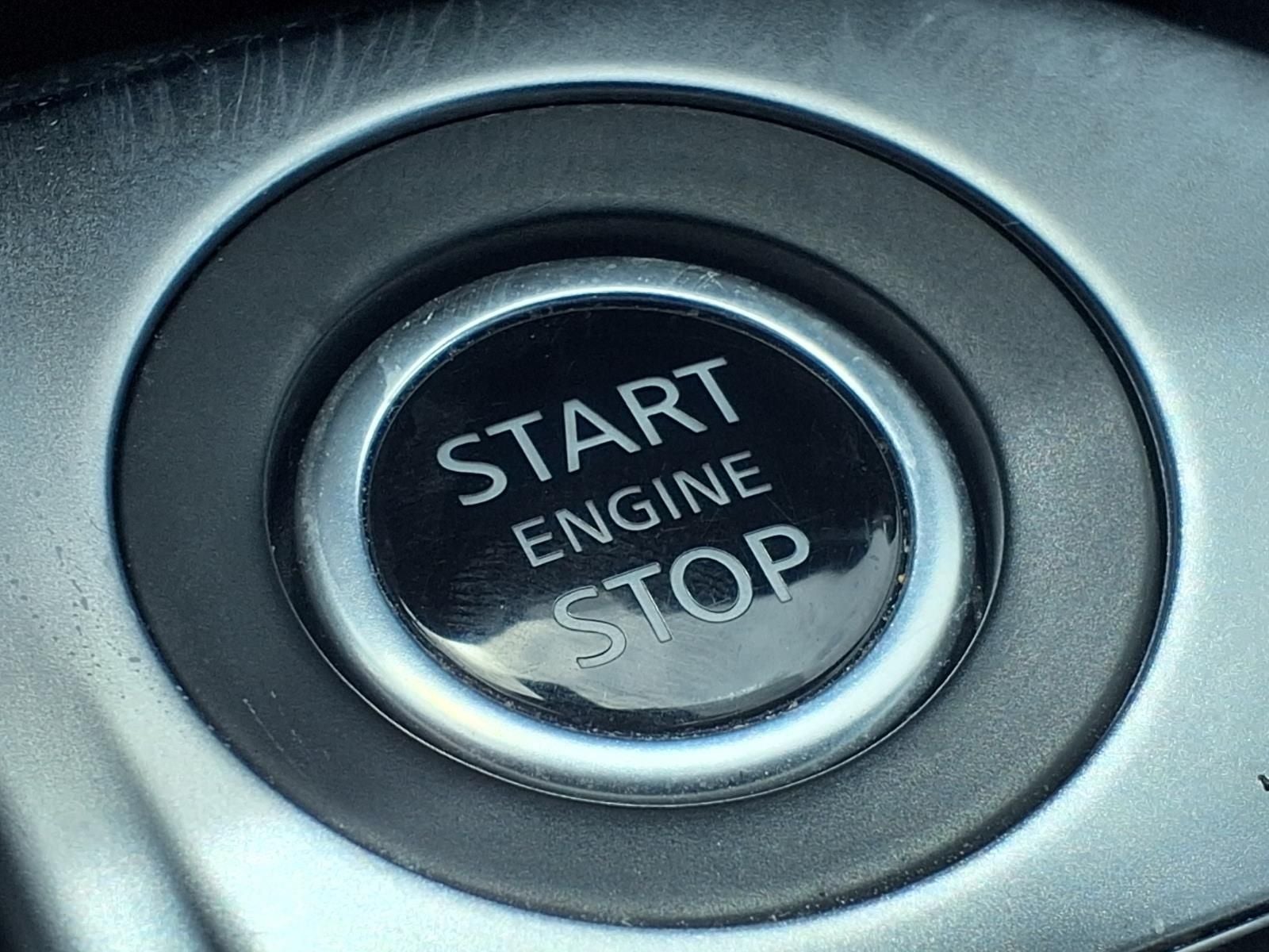 2025 Nissan Sentra SR 2.0 PREMIUM PKG