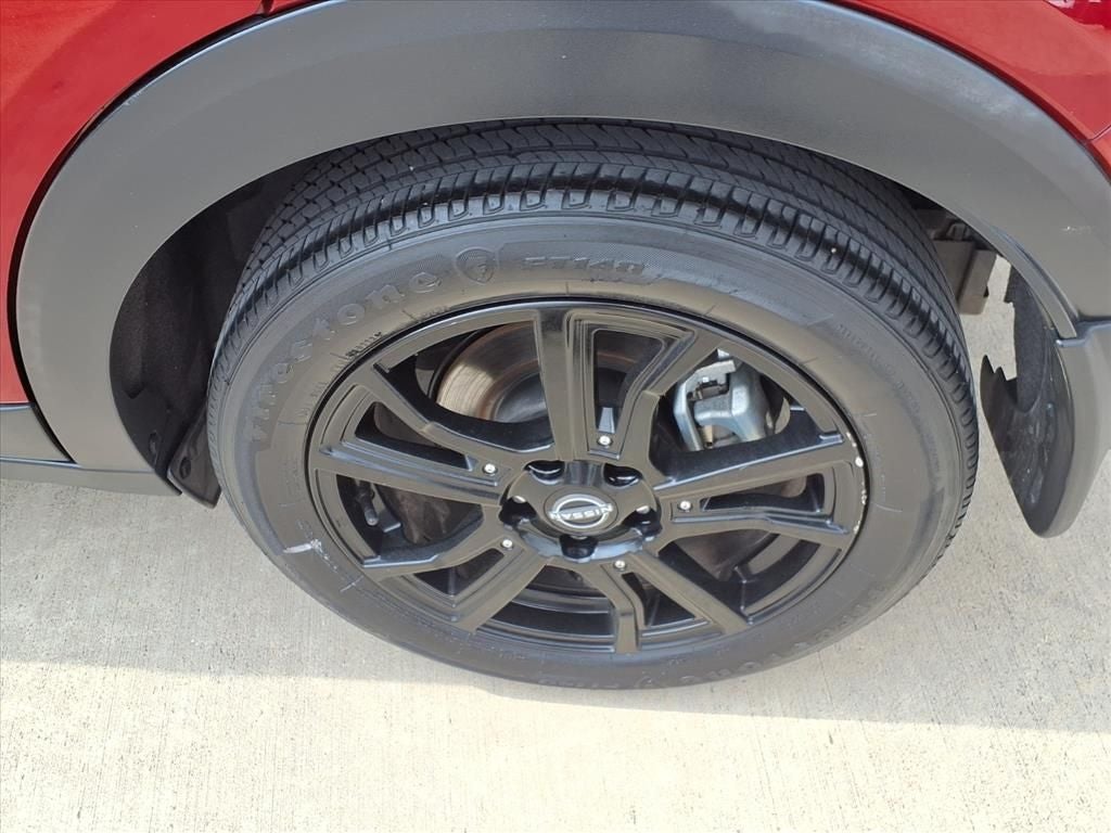 2023 Nissan Kicks SR PREMIUM PKG