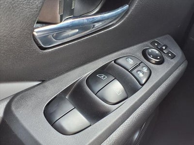2023 Nissan Kicks SR PREMIUM PKG