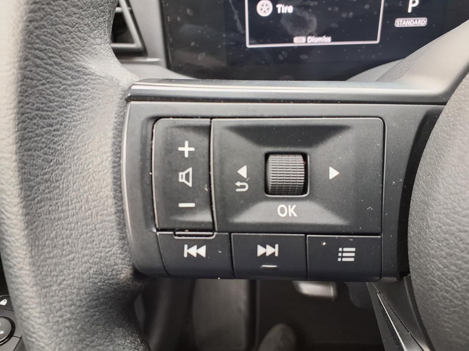 2025 Nissan Kicks S AWD