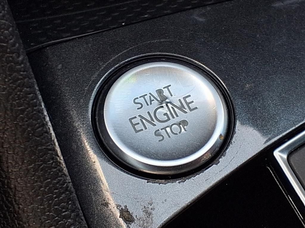 2021 Volkswagen Tiguan 2.0T SE Mib3