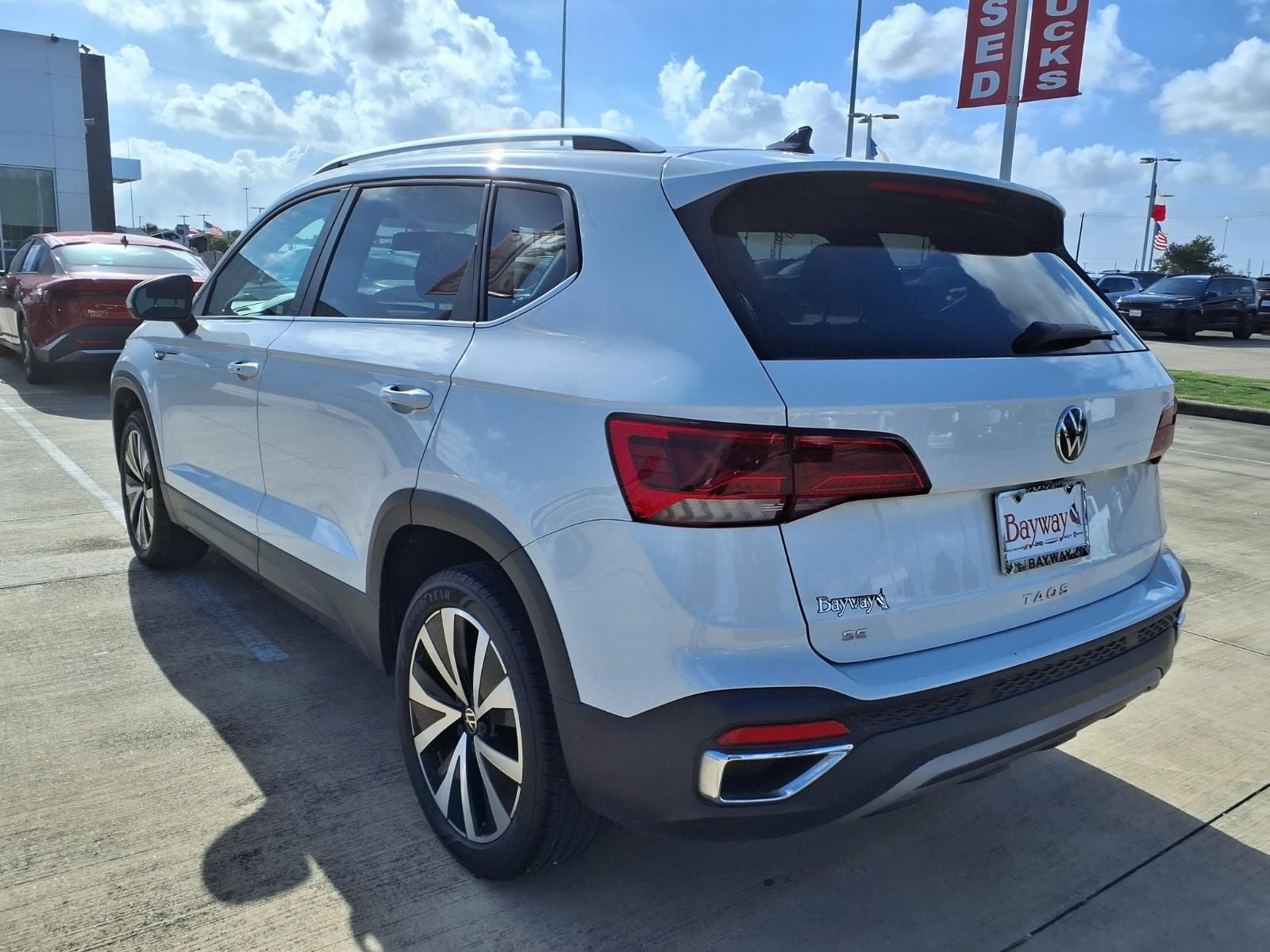 2022 Volkswagen Taos 1.5T SE FRONT ASSIST