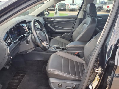 2024 Volkswagen Jetta 1.5T SE PANORAMIC SUNROOF