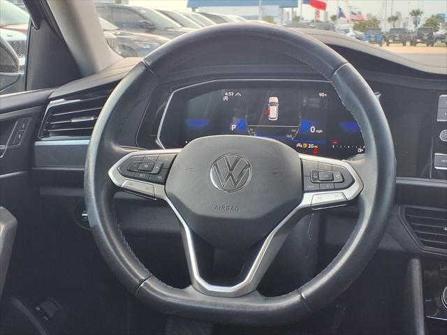 2024 Volkswagen Jetta 1.5T SE PANORAMIC SUNROOF