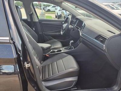 2024 Volkswagen Jetta 1.5T SE PANORAMIC SUNROOF