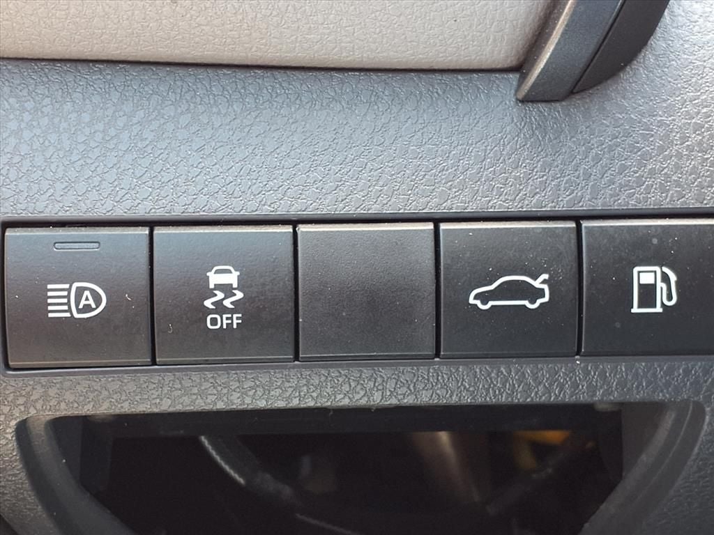 2018 Toyota Camry LE COLLISION MITIGATION