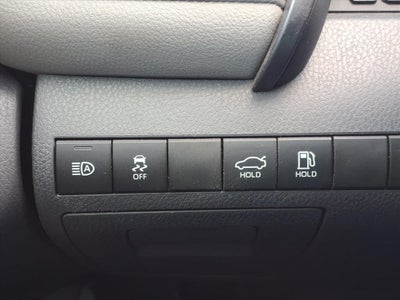 2019 Toyota Camry LE SAFETY SENSE P