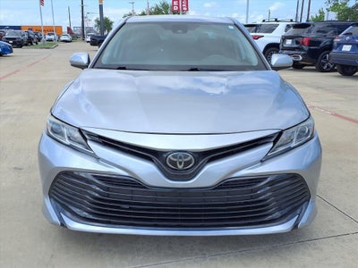 2019 Toyota Camry LE SAFETY SENSE P