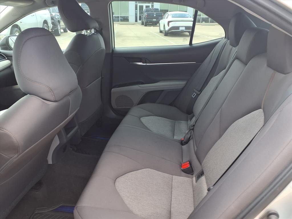 2019 Toyota Camry LE SAFETY SENSE P