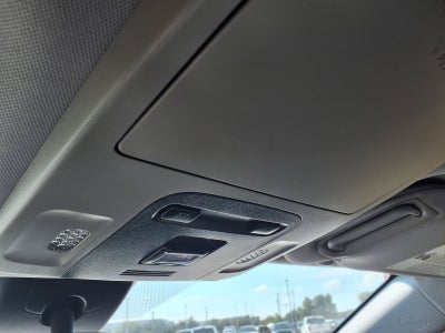 2019 Toyota Camry SE AUTO STOP-START