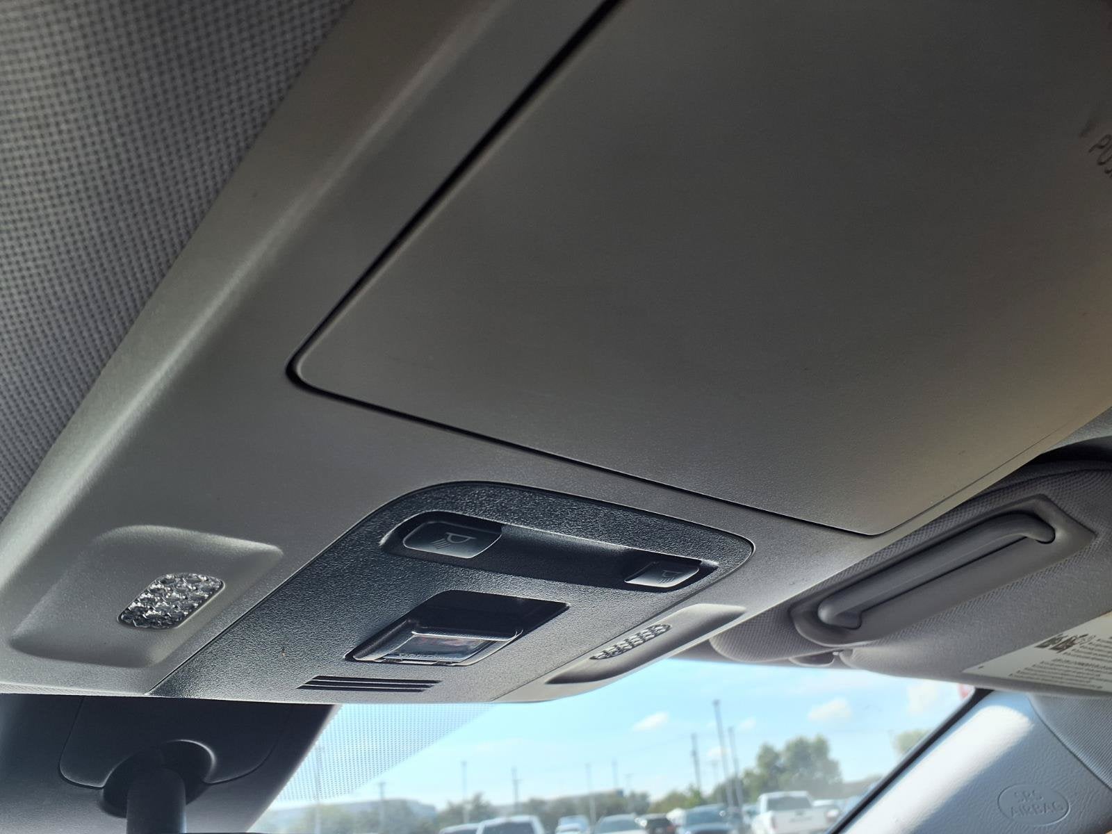 2019 Toyota Camry SE AUTO STOP-START