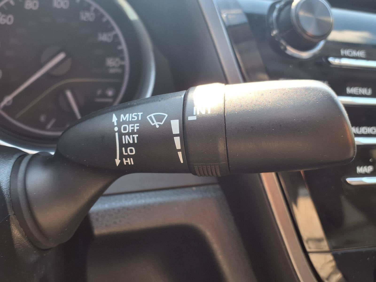 2019 Toyota Camry SE AUTO STOP-START
