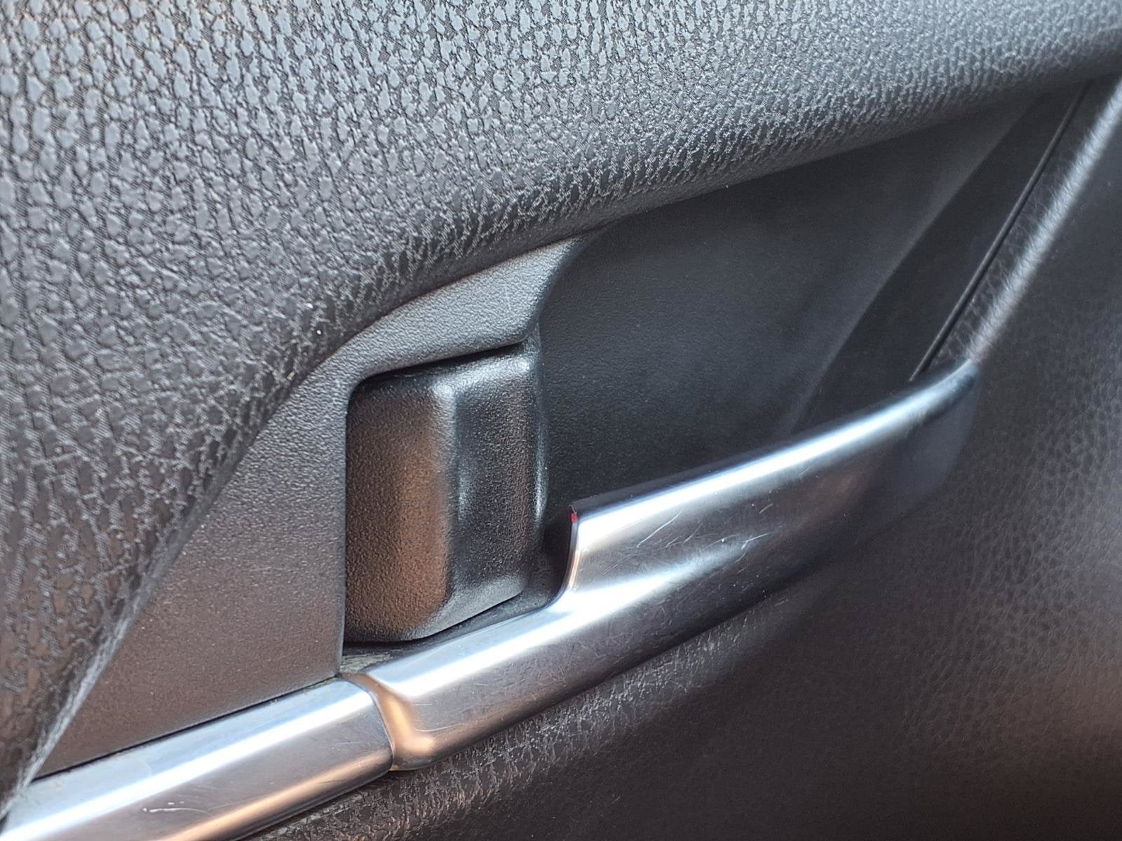2019 Toyota Camry SE AUTO STOP-START