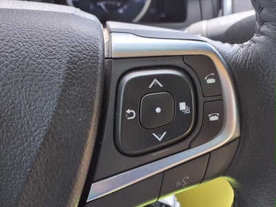 2016 Toyota Camry XLE SUNROOF & CONV. PKG.