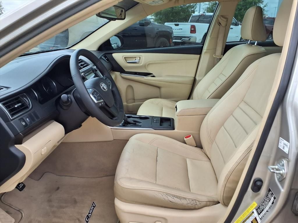 2016 Toyota Camry XLE SUNROOF & CONV. PKG.