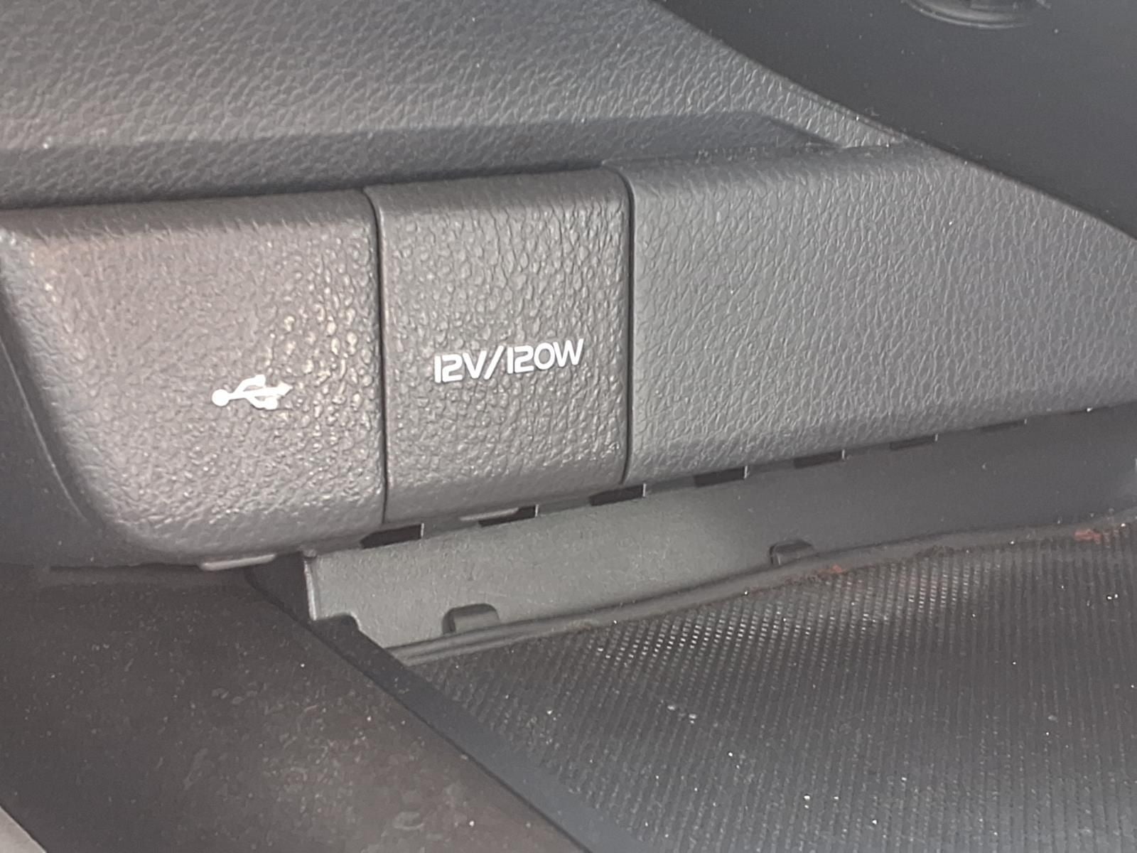 2023 Toyota Camry LE LCA+LTA