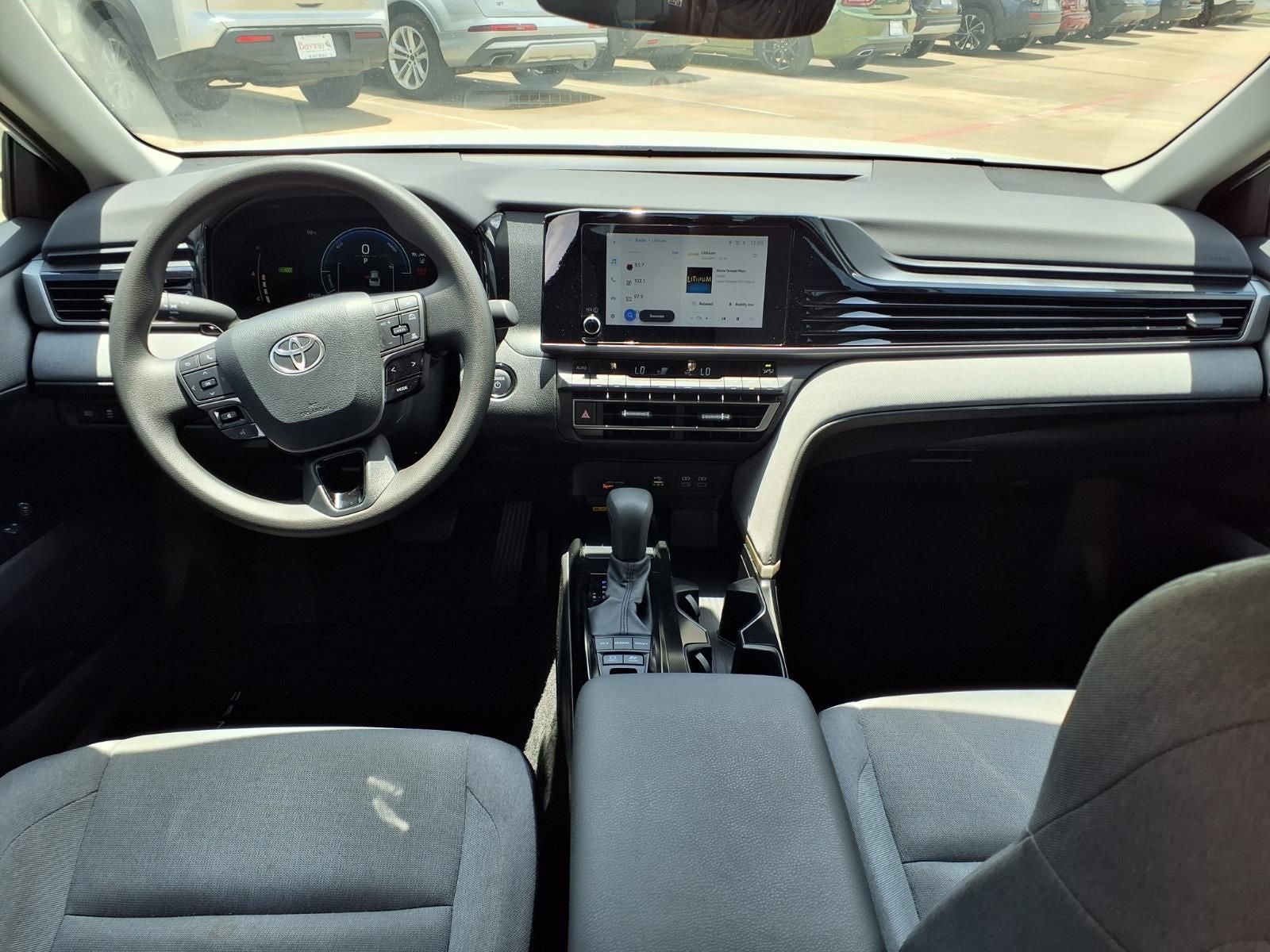 2025 Toyota Camry LE BLIND-SPOT