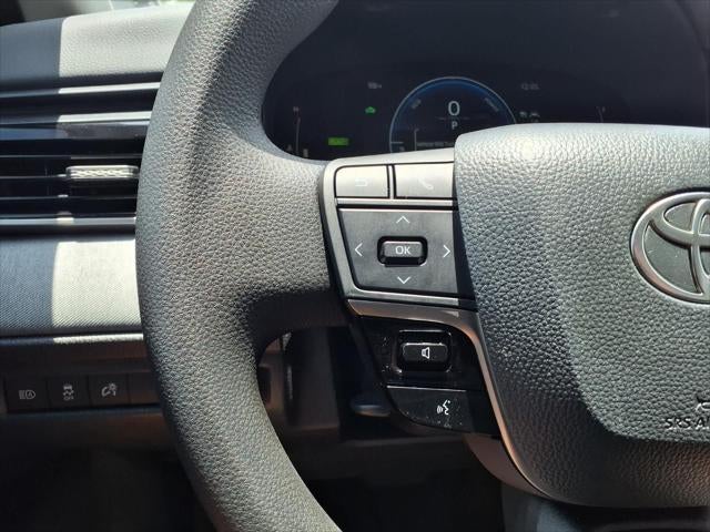 2025 Toyota Camry LE BLIND-SPOT