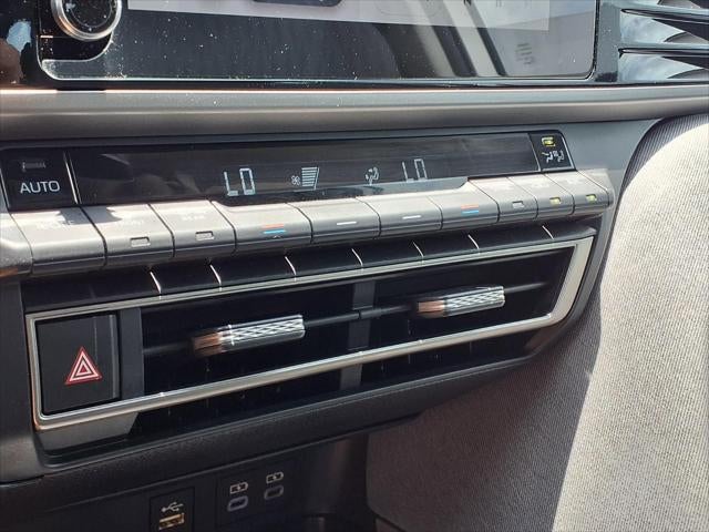 2025 Toyota Camry LE BLIND-SPOT