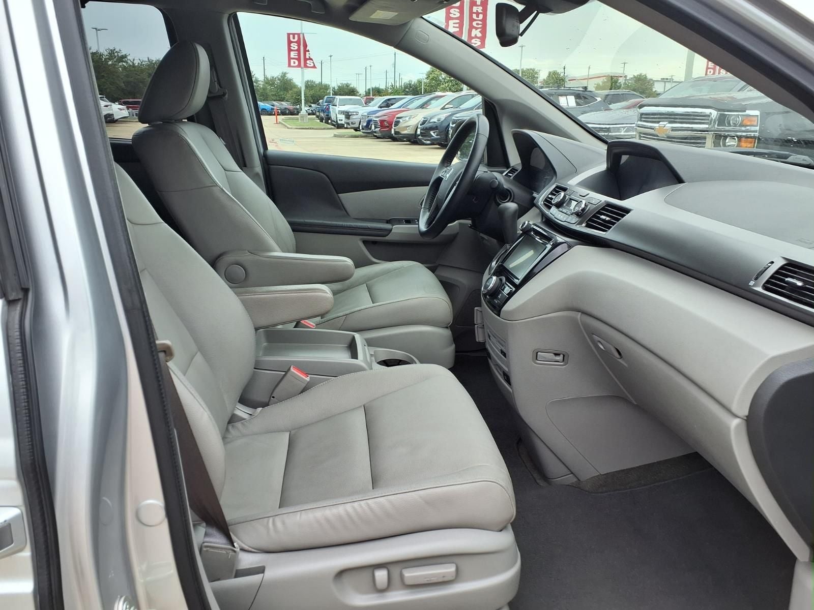 2015 Honda Odyssey EX-L SUNROOF & REAR ENT.