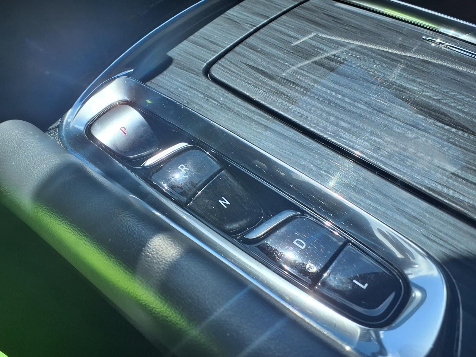 2023 Buick Enclave Essence SPORT TOURING EDITION
