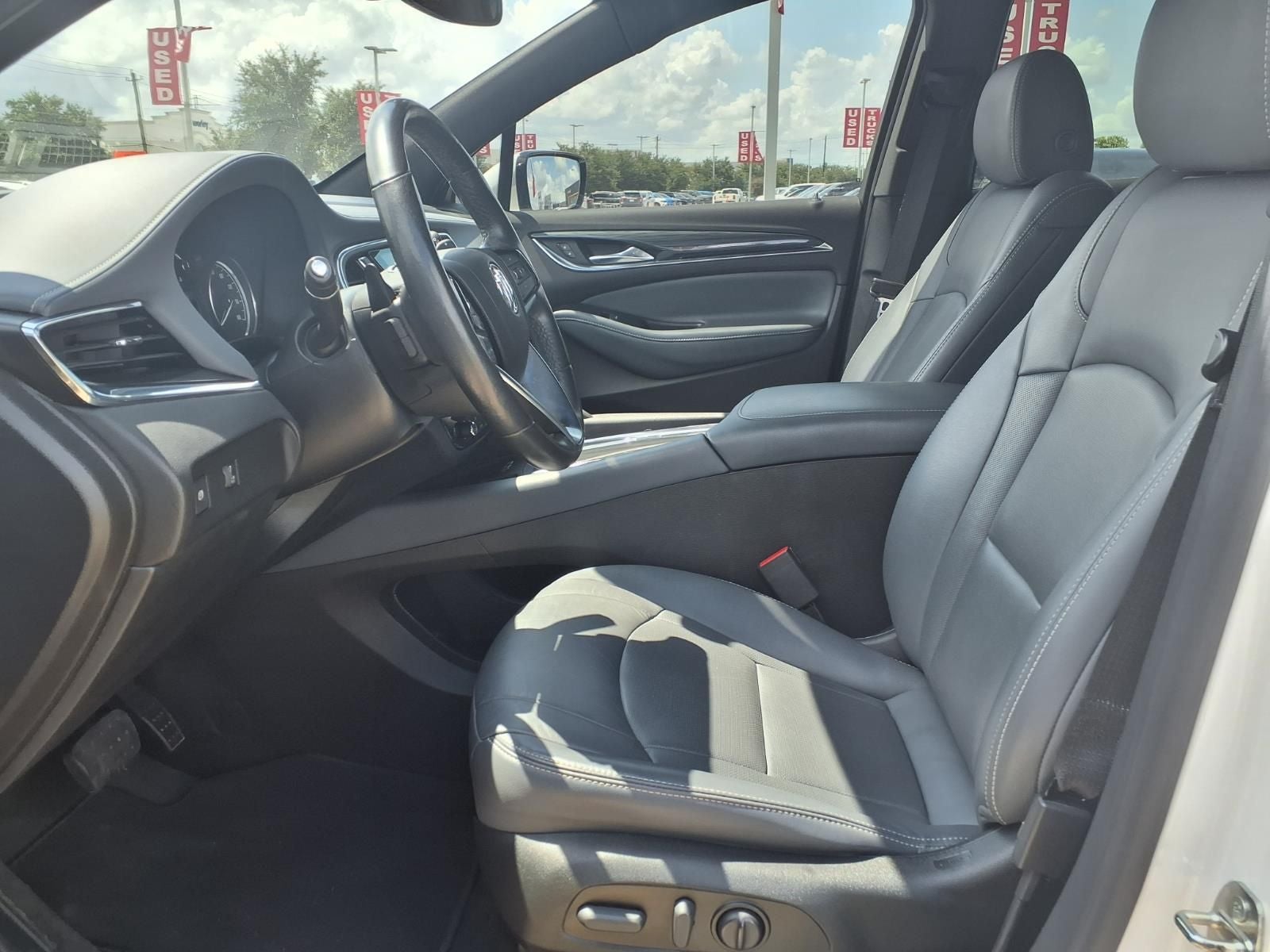 2023 Buick Enclave Essence SPORT TOURING EDITION