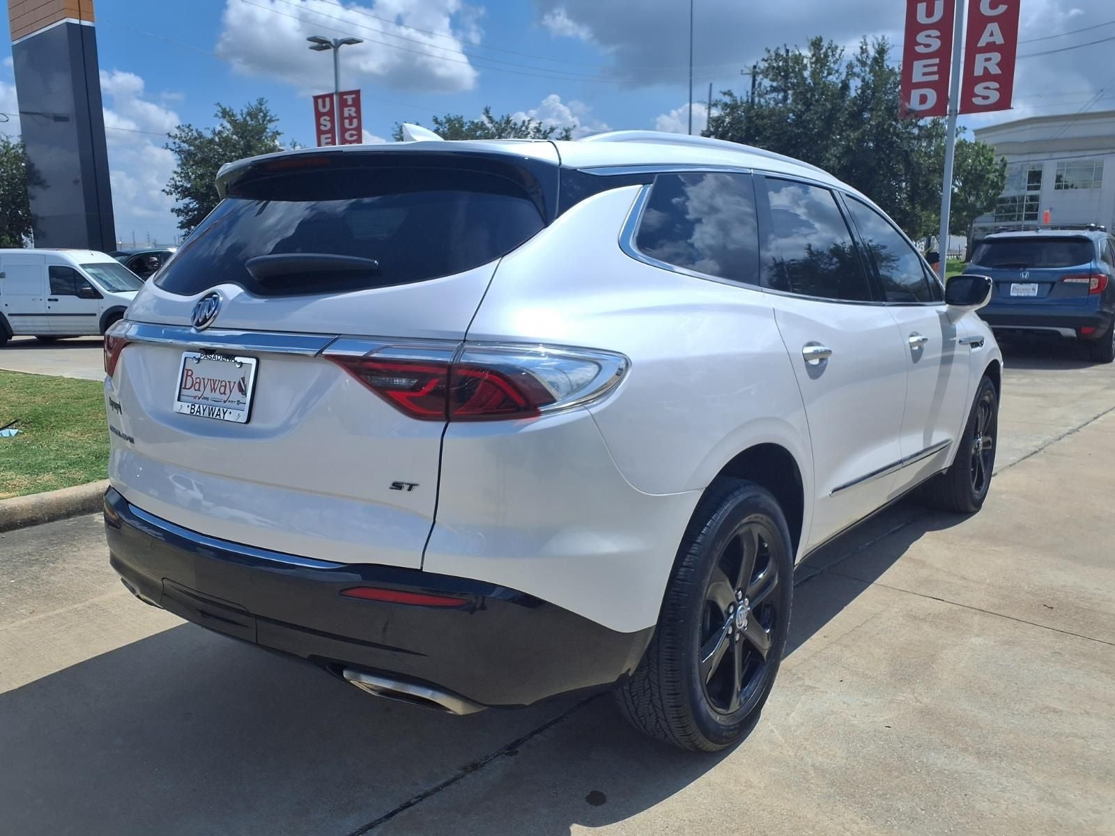 2023 Buick Enclave Essence SPORT TOURING EDITION