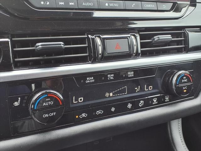 2025 Nissan Pathfinder SV 4WD