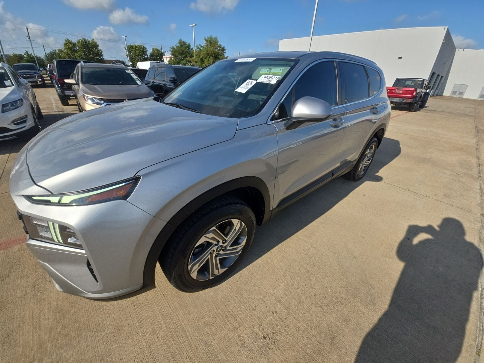 2023 Hyundai Santa Fe SE