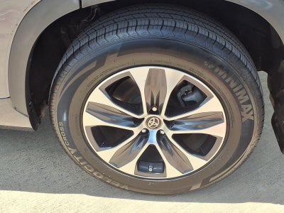 2022 Toyota Highlander XLE PROTECTION PKG