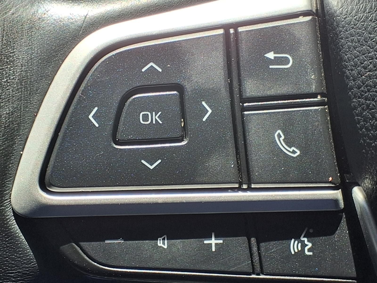 2022 Toyota Highlander XLE PROTECTION PKG