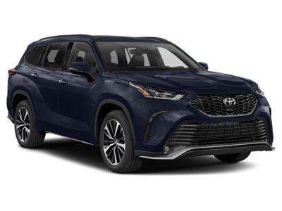 2022 Toyota Highlander XLE PROTECTION PKG