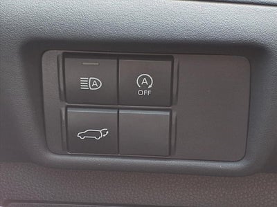 2024 Toyota Highlander LE PCS/LCA/LTA
