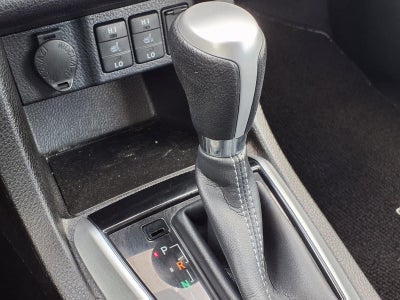 2017 Toyota Corolla XLE PCS & BACK-UP CAMERA