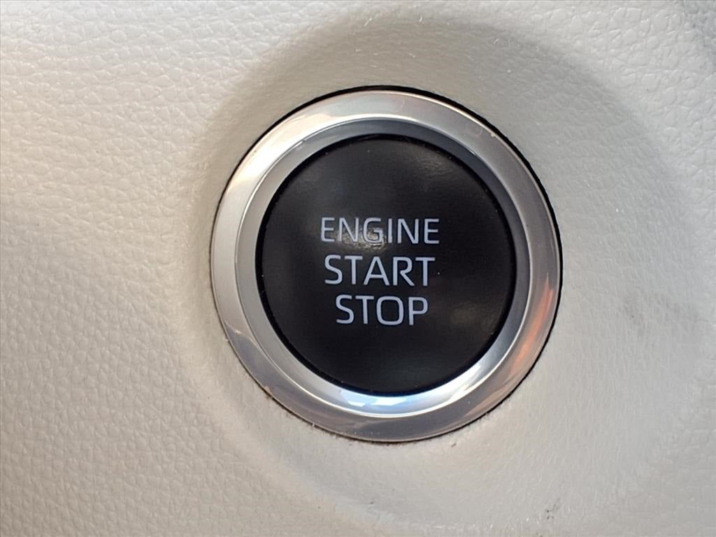 2022 Toyota Corolla Cross XLE PROTECTION PKG