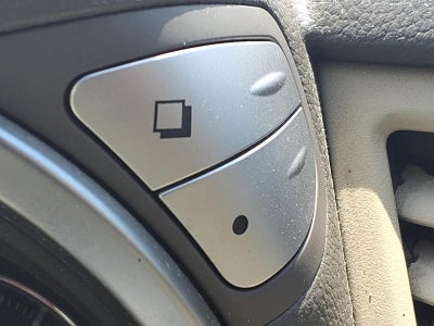2011 INFINITI FX35 Base BOSE AUDIO & LITERATURE KIT