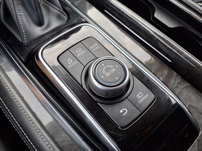 2023 INFINITI QX80 LUXE 4WD