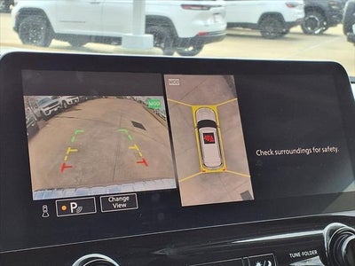 2023 INFINITI QX80 LUXE 4WD