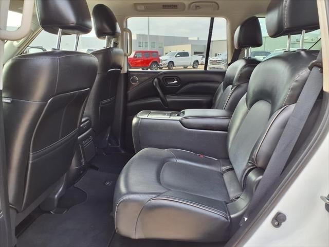 2023 INFINITI QX80 LUXE 4WD