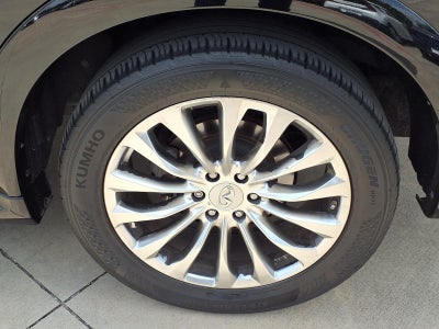 2017 INFINITI Qx80 Base DELUXE TECH & DR. ASSIST. PKG.