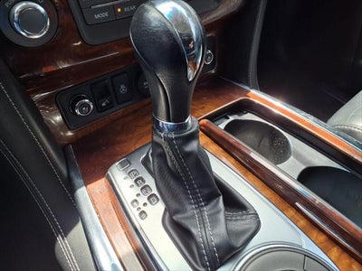 2017 INFINITI QX80 Base DELUXE TECH & DR. ASSIST. PKG.