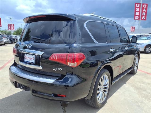 2017 INFINITI QX80 Base DELUXE TECH & DR. ASSIST. PKG.