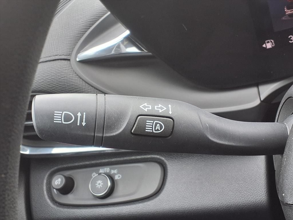 2025 Buick Envista Preferred DRIVER CONFIDENCE PKG