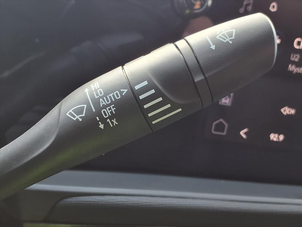 2025 Buick Envista Sport Touring DRIVER CONFIDENCE & CONVENIENCE I & II PKG