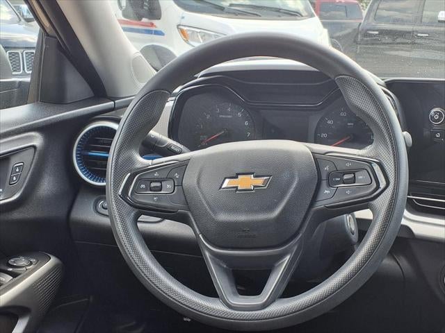 2024 Chevrolet Trax LS 1LS DRIVER CONFIDENCE PKG