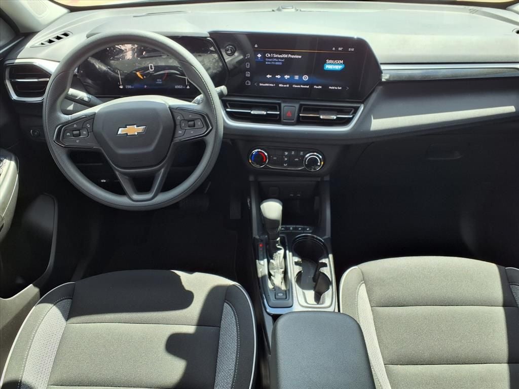 2025 Chevrolet Trailblazer LS CONVENIENCE & CONFIDENCE PKG