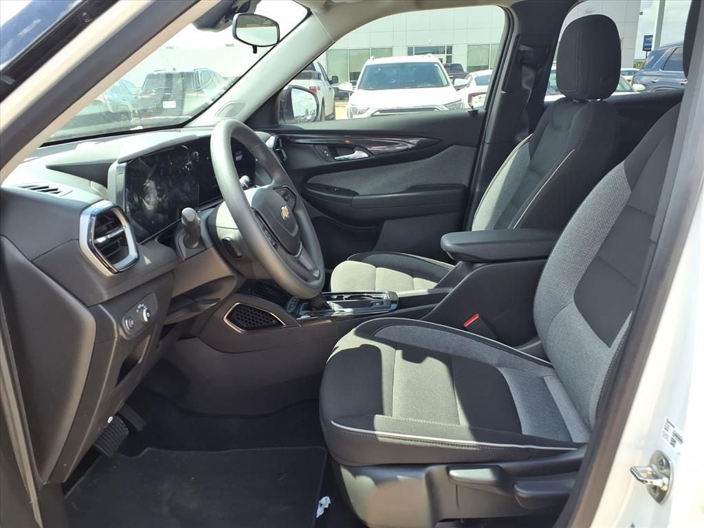 2025 Chevrolet Trailblazer LS CONVENIENCE & CONFIDENCE PKG