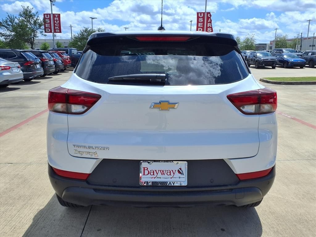 2025 Chevrolet Trailblazer LS CONVENIENCE & CONFIDENCE PKG